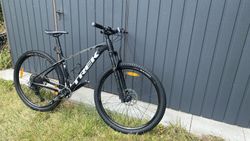 Horské kolo Trek X-Caliber 8,