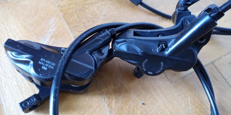 Shimano 4-pístky Deore