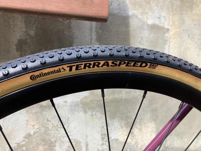 Gravel kolo CANNONDALE TOPSTONE 3 - ! REZERVOVÁNO !