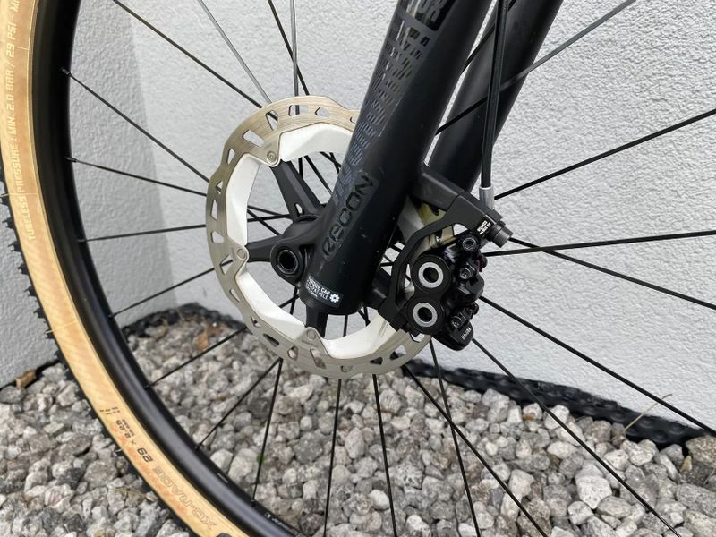 Maxbike 909. 2025 Sram UDH Transmission