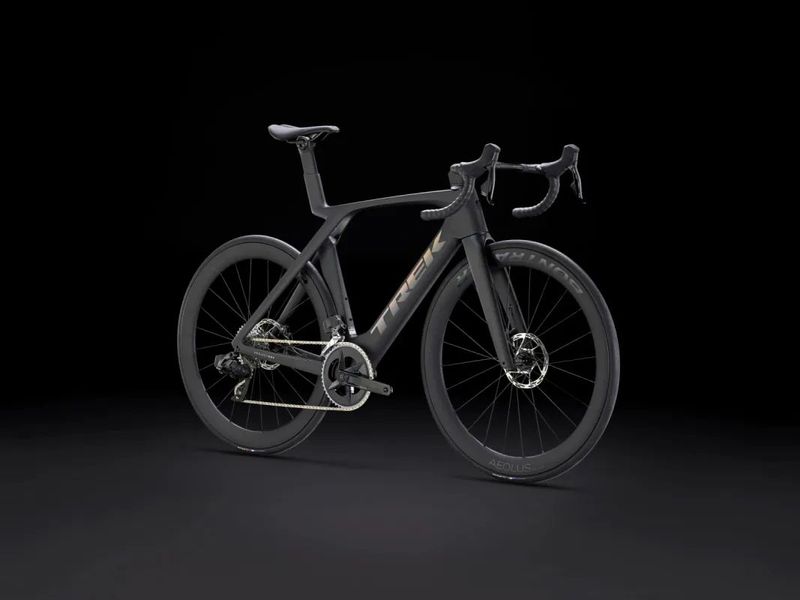 TREK Madone SL 6 AXS Gen 8, vel. M, nové kolo