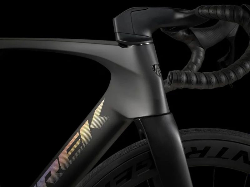 TREK Madone SL 6 AXS Gen 8, vel. M, nové kolo