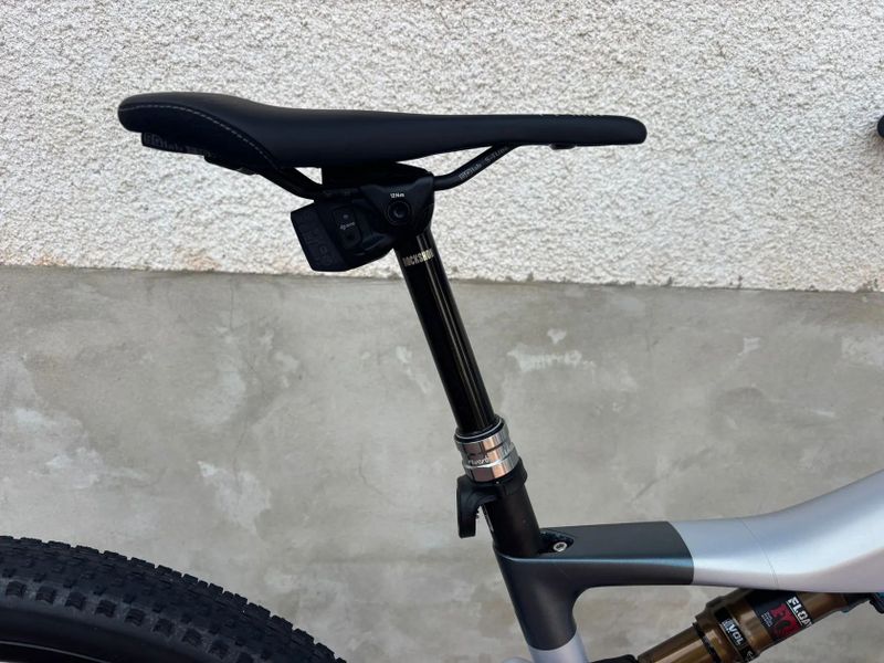 Lehké elektrokolo BH iLynx Race 7.9
