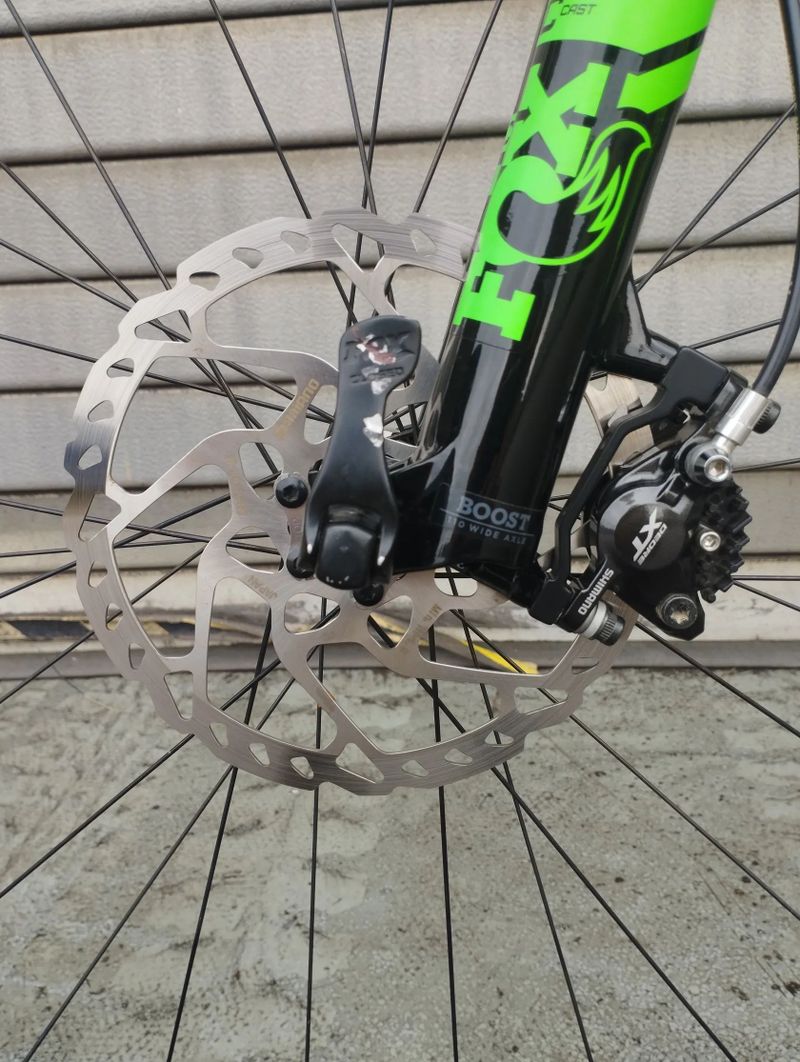 GHOST LECTOR 8.9 LC - komplet SHIMANO XT + elektické řazení SHIMANO XT Di2