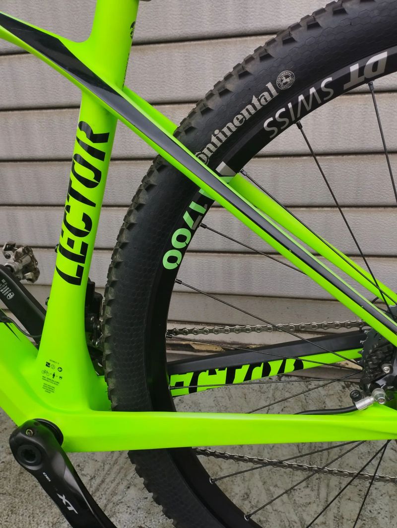 GHOST LECTOR 8.9 LC - komplet SHIMANO XT + elektické řazení SHIMANO XT Di2
