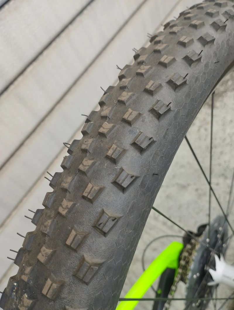 GHOST LECTOR 8.9 LC - komplet SHIMANO XT + elektické řazení SHIMANO XT Di2