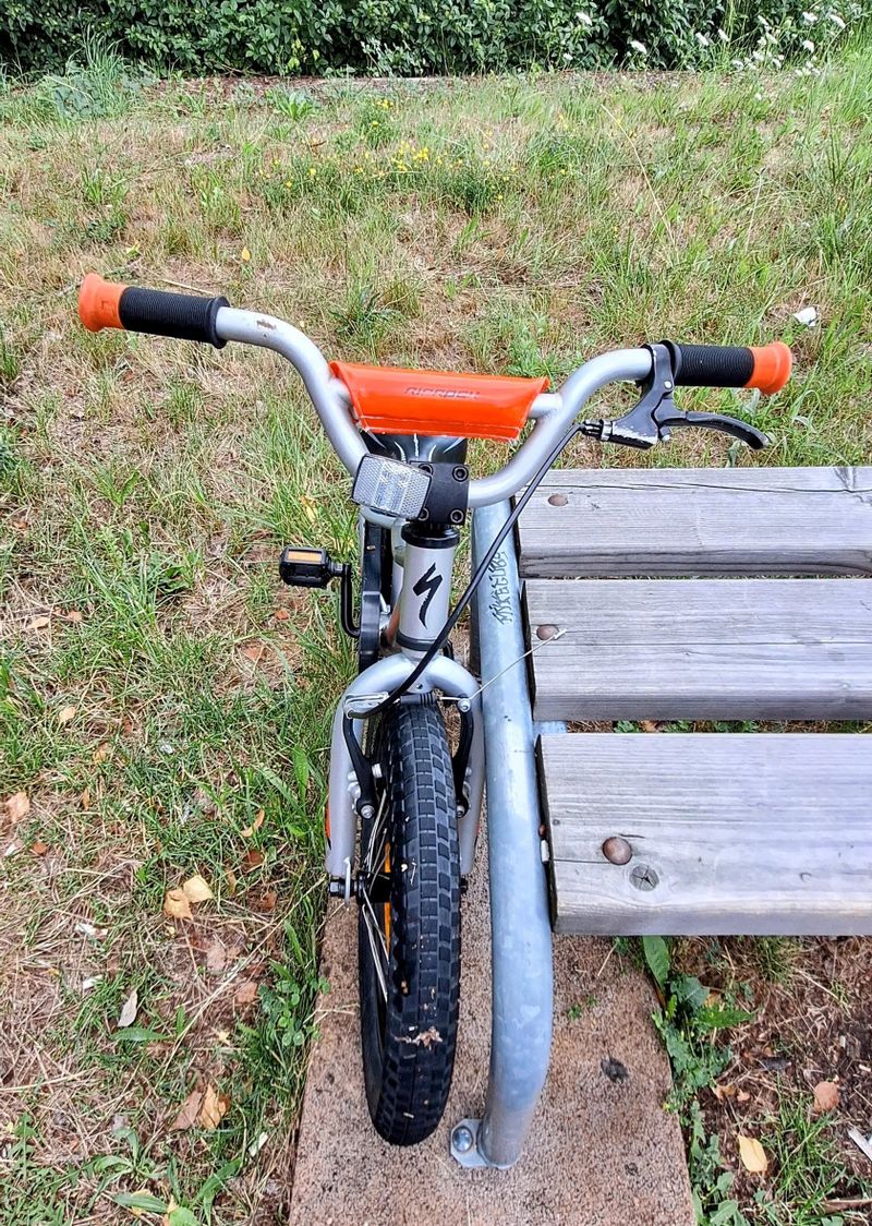 Dětské kolo Specialized Riprock 16"