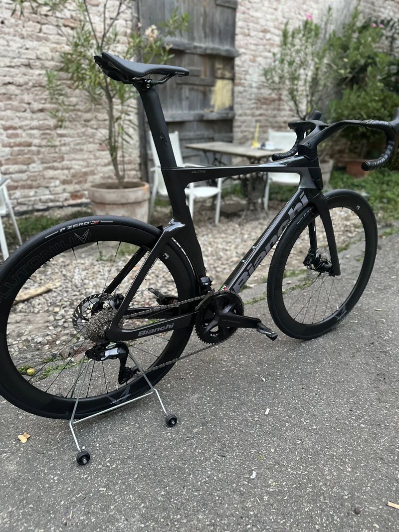 Bianchi Oltre Pro 2025 