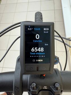 Prodám elektrokolo Cube STEREO TM
