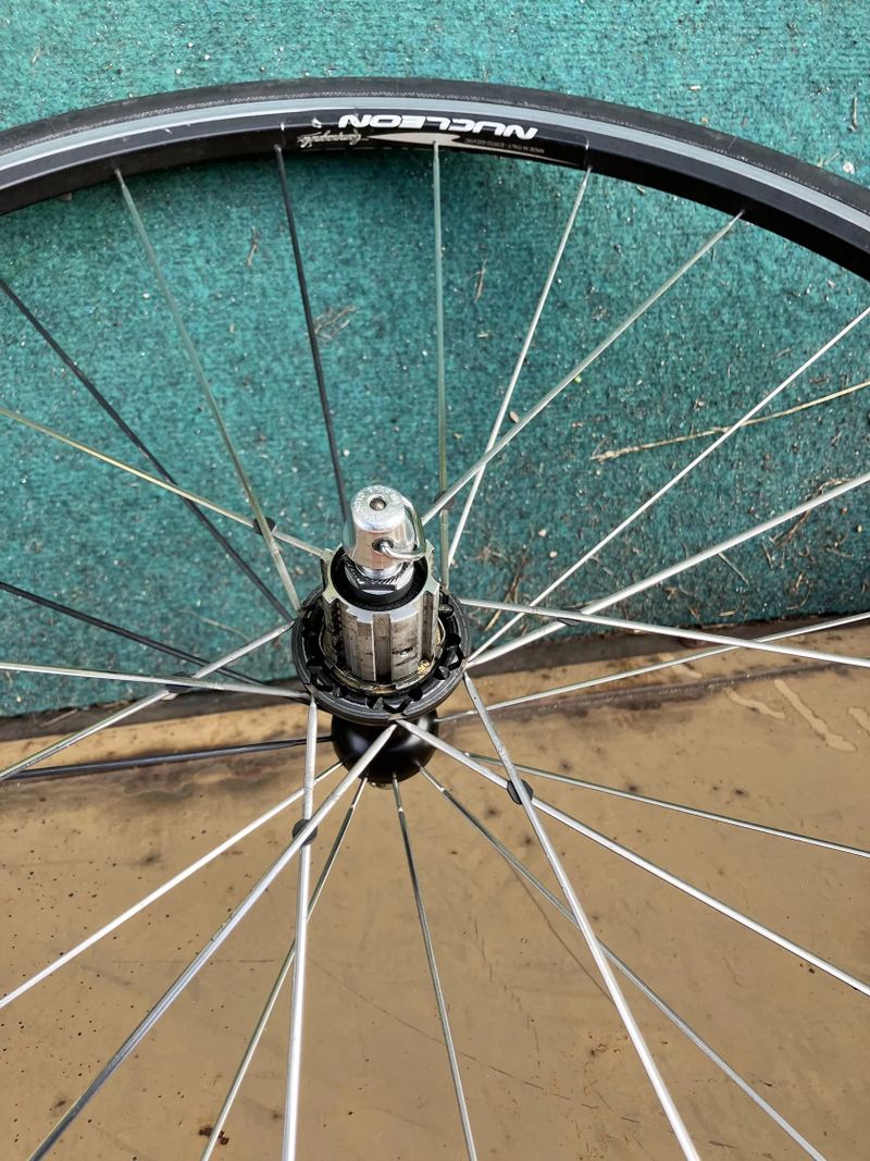 Prodám výplety Campagnolo - Proton, Nucleon, zonda, Neutron