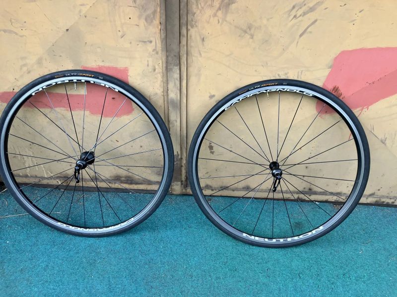 Prodám výplety Campagnolo - Proton, Nucleon, zonda, Neutron