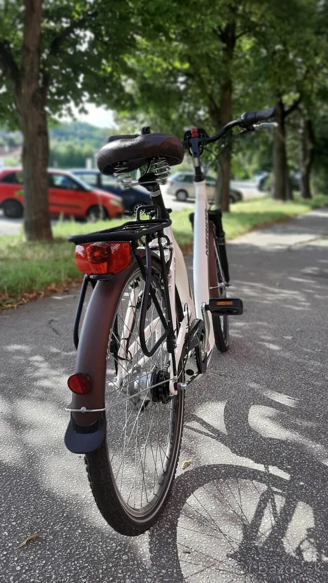 Bicykel s ľahkým nasadaním