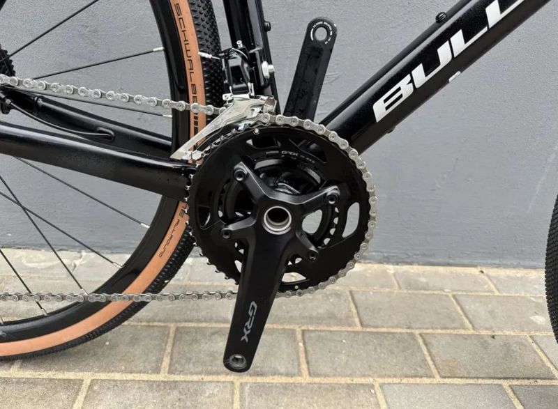 Bulls Grinder 3 vel.L (55 cm)