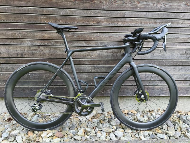 Canyon Ultimate CF SL 9.0, TOP STAV, PO SERVISU, DOPLŇKY