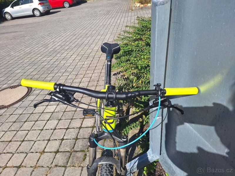 Prodám horské kolo na rámu Dema, velikost M, kola 29´´