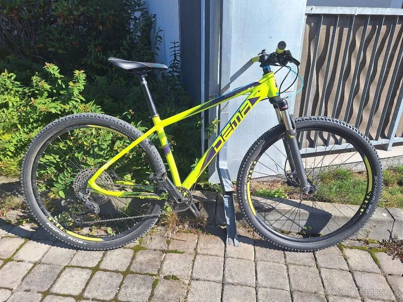 Prodám horské kolo na rámu Dema, velikost M, kola 29´´