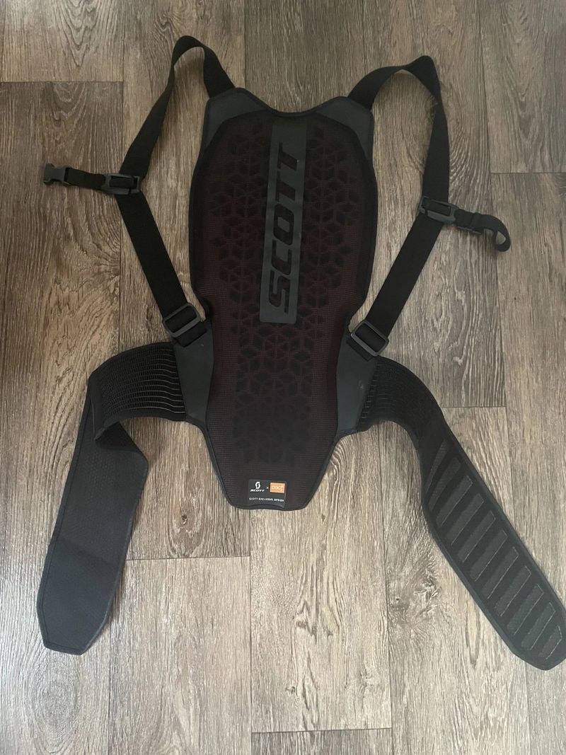Zádový chránič SCOTT AirFlex