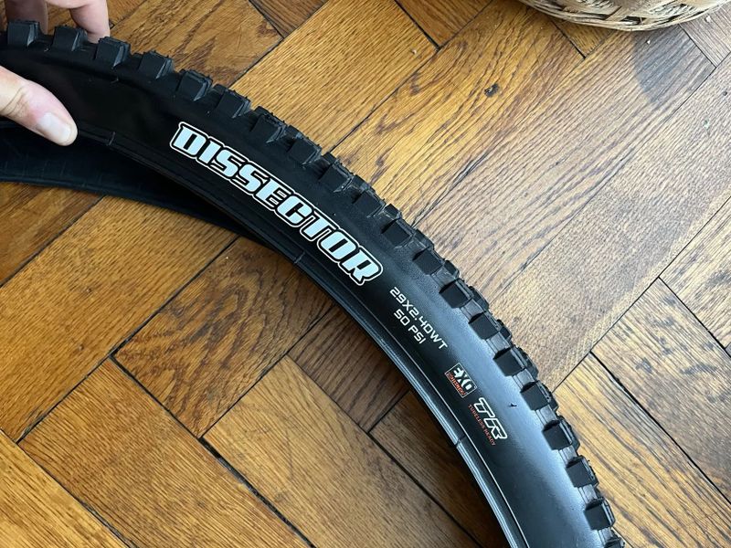 Maxxis Dissector 29x2.4