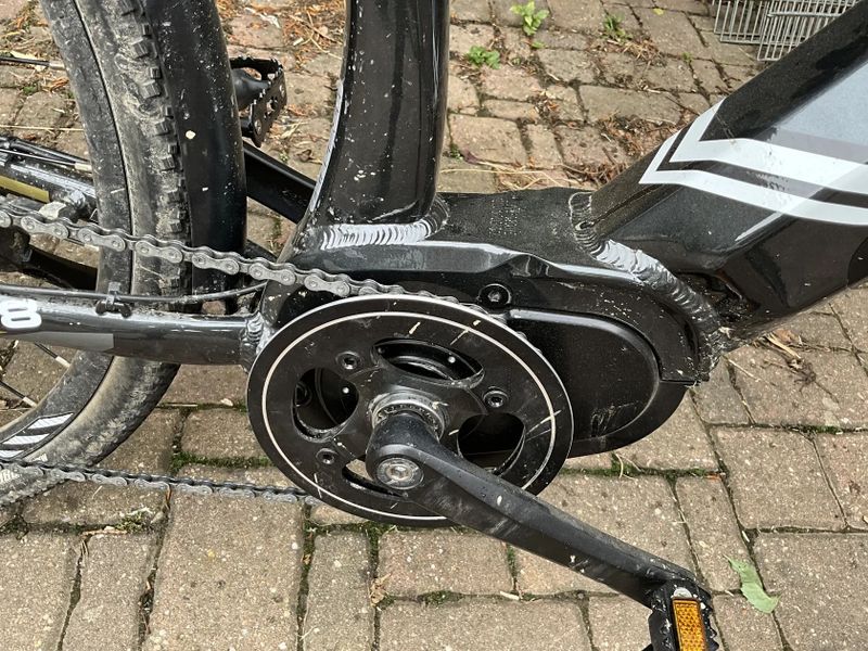 Městské elektrokolo MTF Road 6.3 s přední odpruženou vidlicí V ZÁRUCE