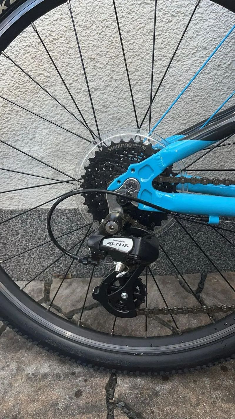 Lehké dětské kolo FROG 62 Team Sky, 24"
