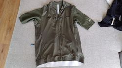 Nový dres a kraťase MAAP, velikost XL-2XL