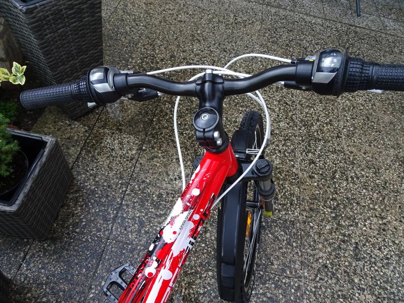 Dětské kolo 24" Nové kolo najeto max 50 Km