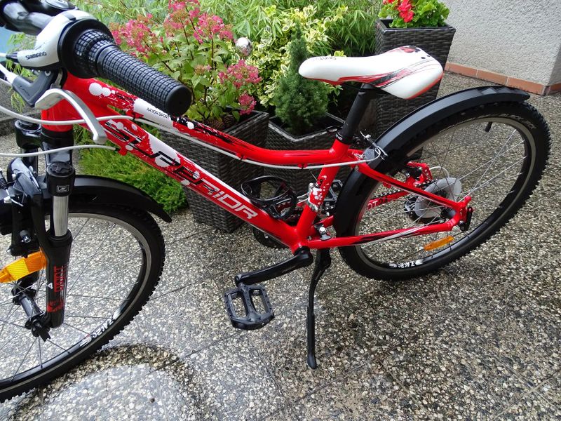 Dětské kolo 24" Nové kolo najeto max 50 Km