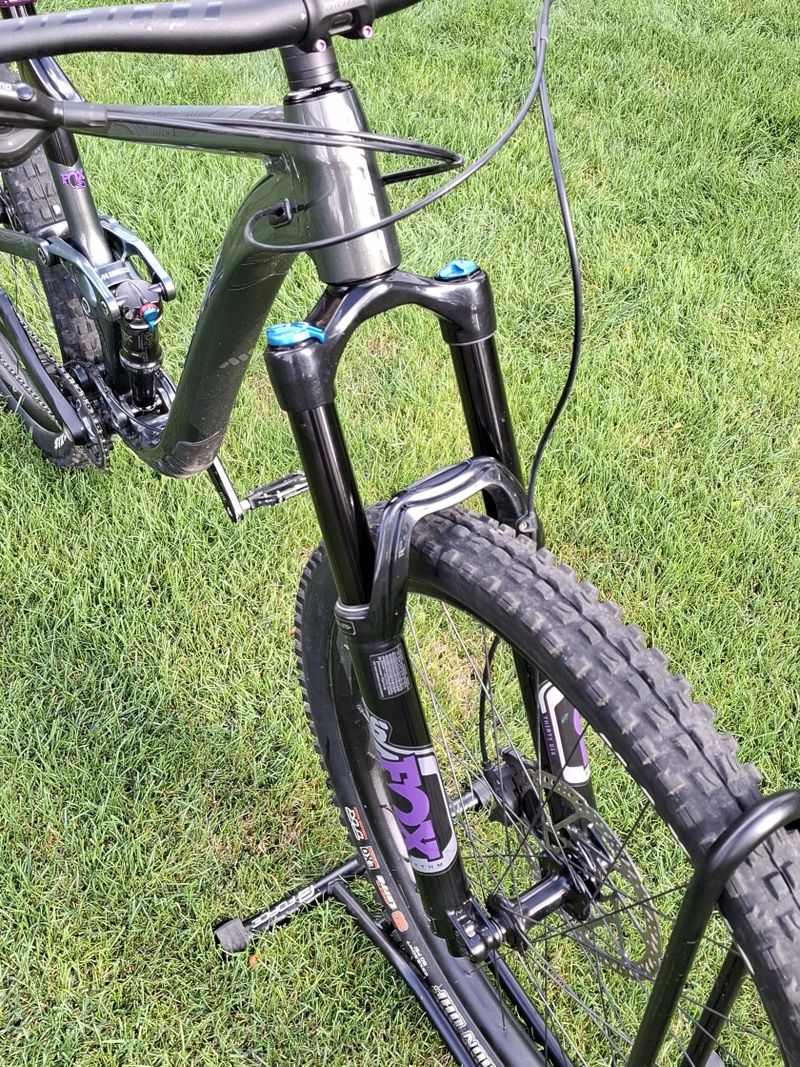 Giant Trance X 2, vel. XL, model 2021