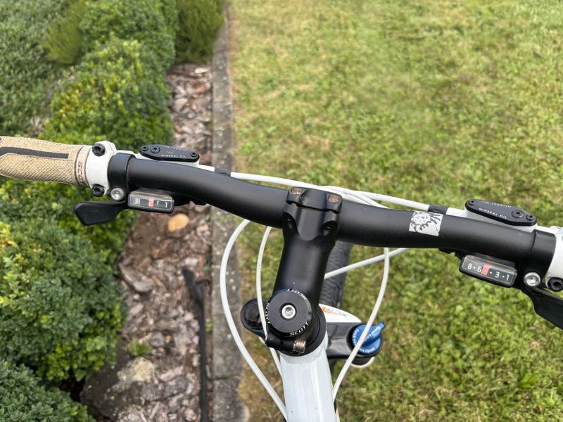 Scott Contessa 30