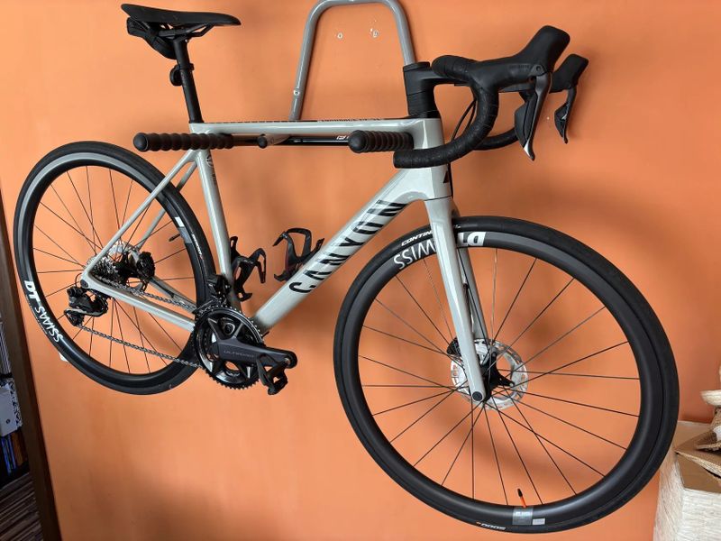 Canyon Endurace CF SL 8 Aero Velikost M
