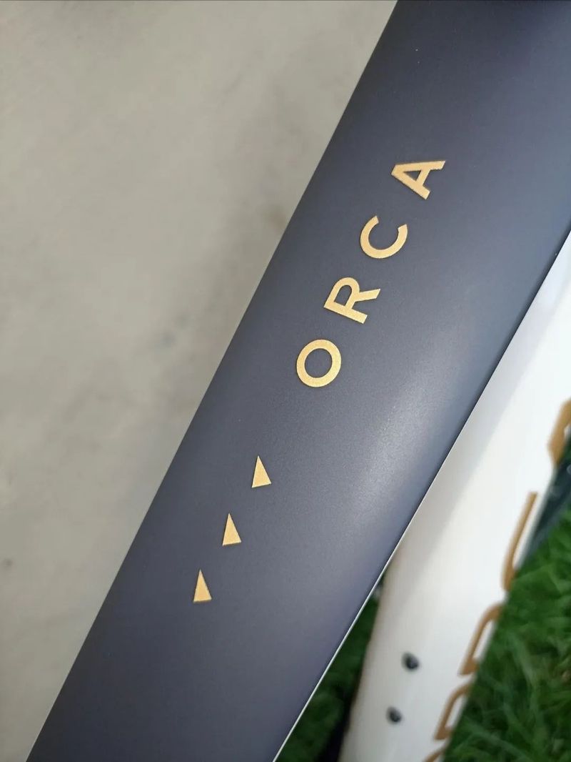 Silniční kolo Orbea Orca M30i - Shimano Di2, wattmetr InPeak, karbonová kola Equator 35 mm 