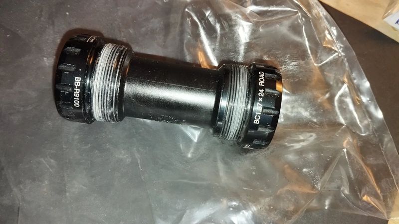 Nové středové složení SHIMANO DURA-ACE BB-R9100 BSA