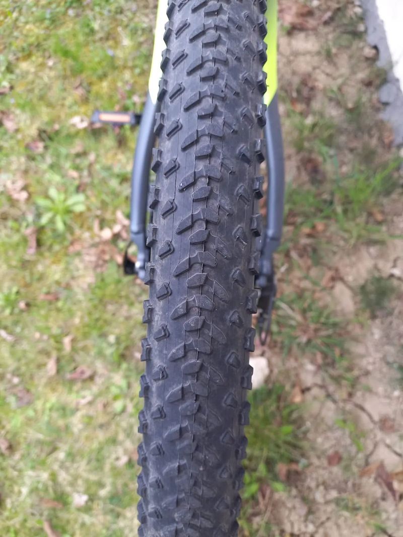 Horské elektrokolo Esconder MAX 29"