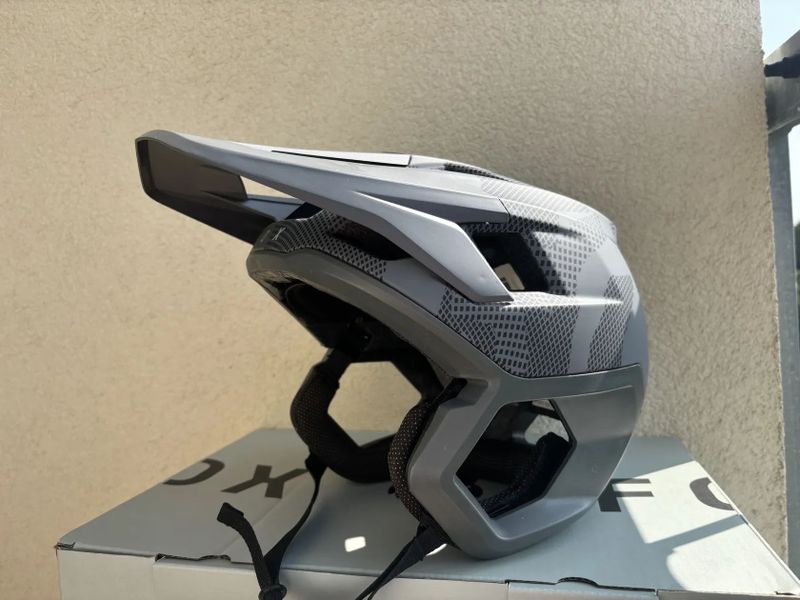 MTB helma Fox Dropframe MIPS
