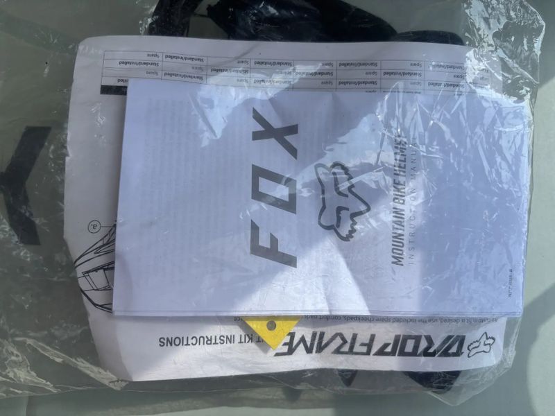 MTB helma Fox Dropframe MIPS