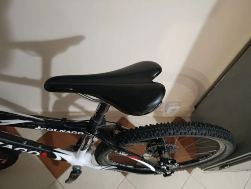 Super lehké závodní kolo Colnago