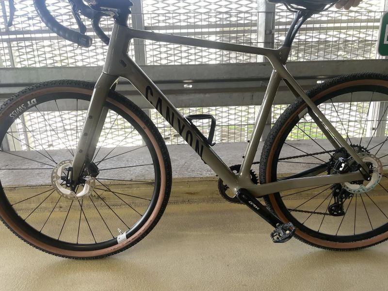 Prodám Gravel kolo Canyon Grizl CF SL | REZERVACE |