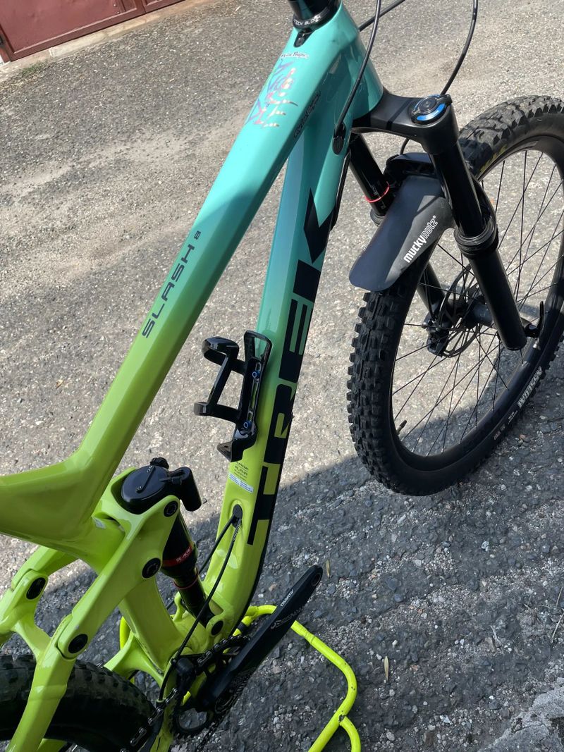 Trek Slash 8 