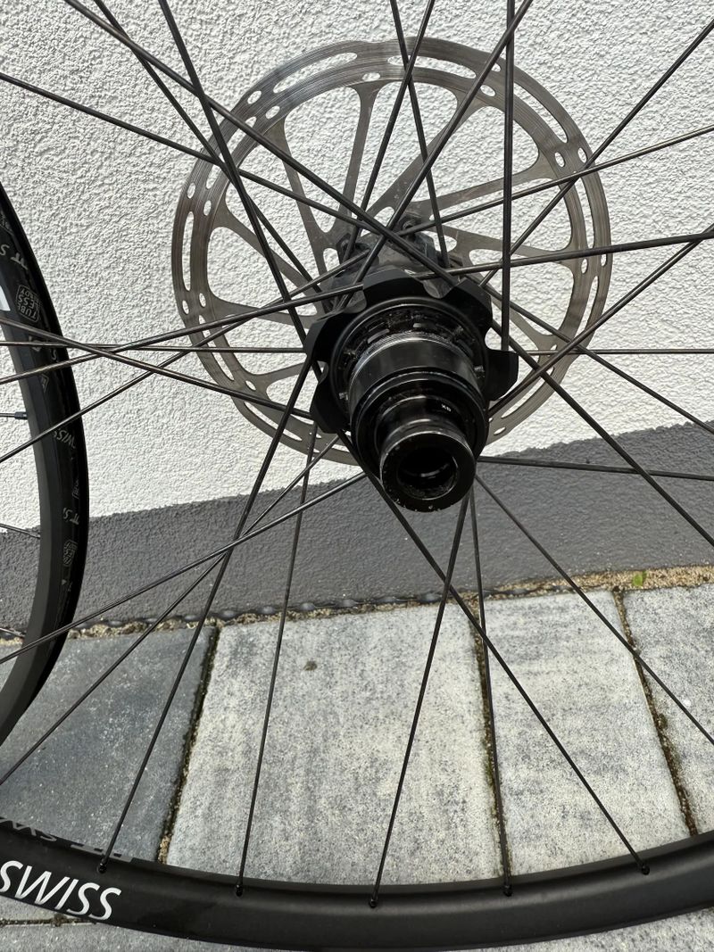 29" kola DT Swiss XR 1700