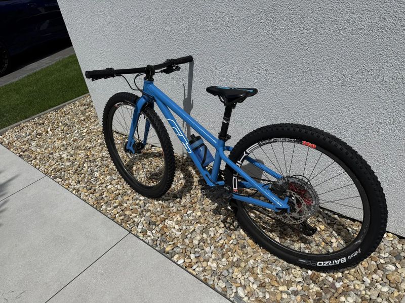 Prodám dětské ultra lehké horské kolo RB 24" (karbonové kola 26")