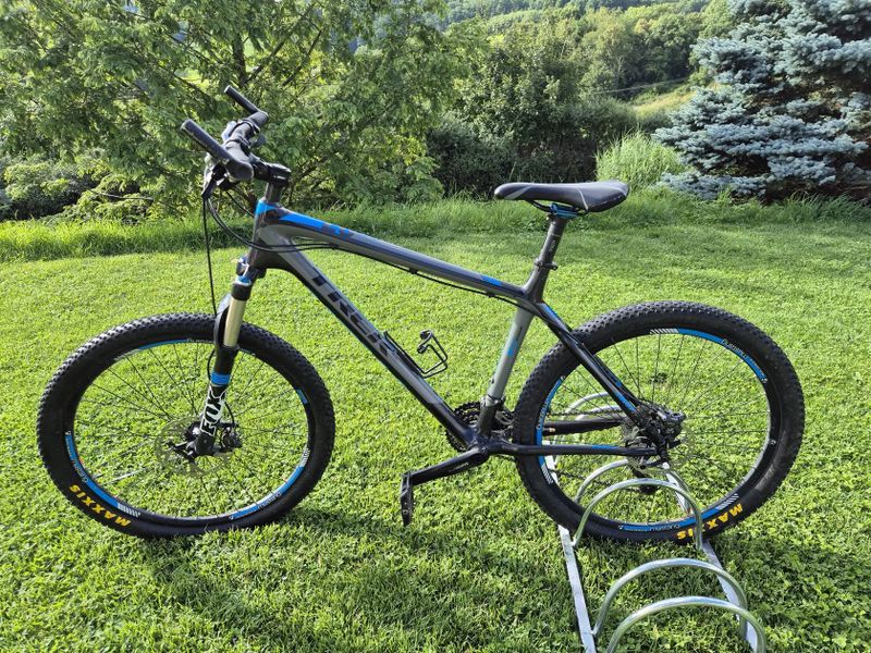 Trek Elite 9.7 
