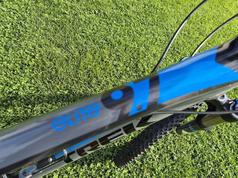 Trek Elite 9.7 