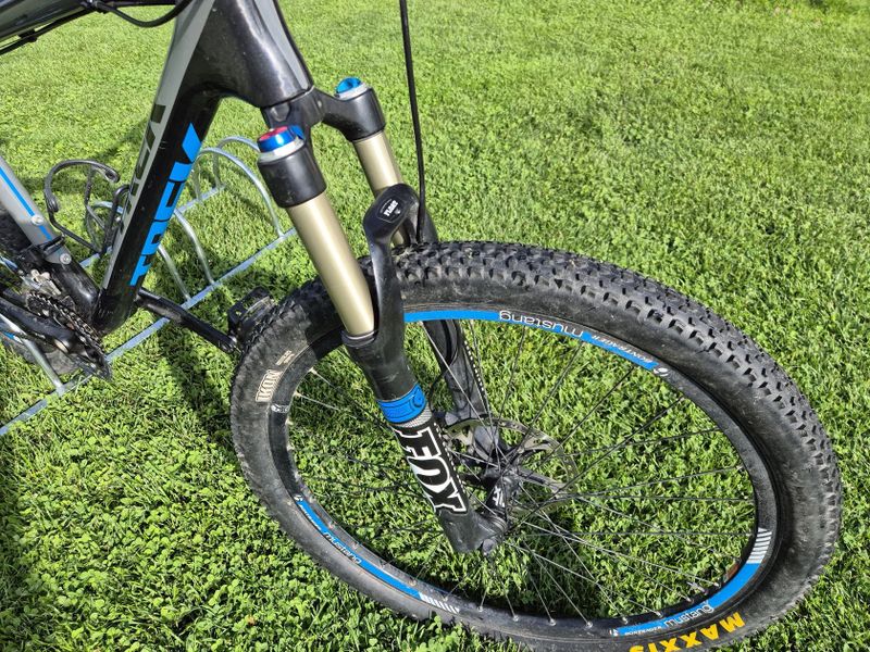 Trek Elite 9.7 