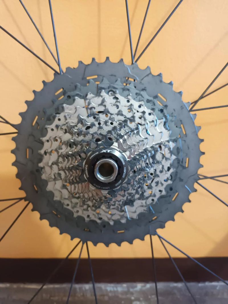 FULCRUM RACING 700 DB. + kazeta a plášt