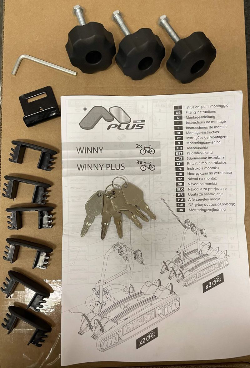 sklápěcí nosič na tažné zařízení - Menabo Winny Plus 3 - pro tři kola