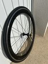 Bontrager Aeolus Comp 5 – alu brzdná plocha, stav výborný