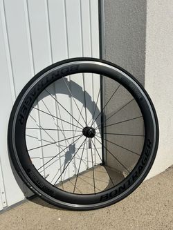 Bontrager Aeolus Comp 5 – alu brzdná plocha, stav výborný