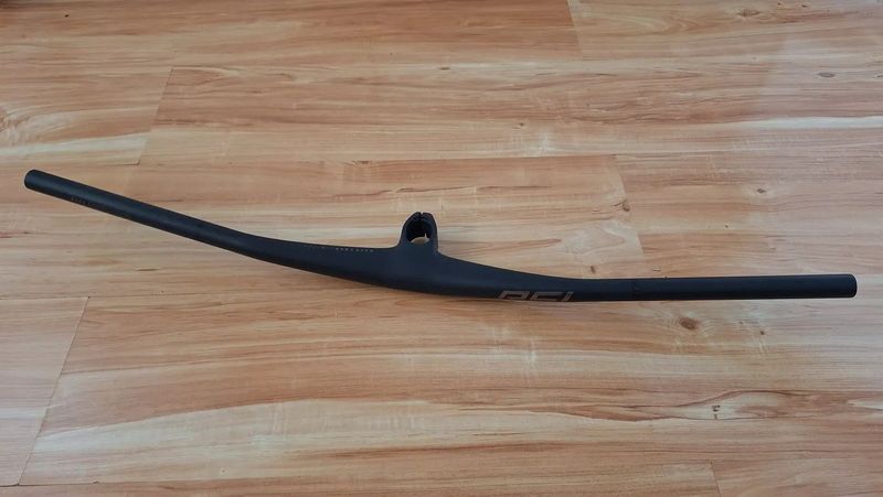 MTB řidítka Bontrager RSL