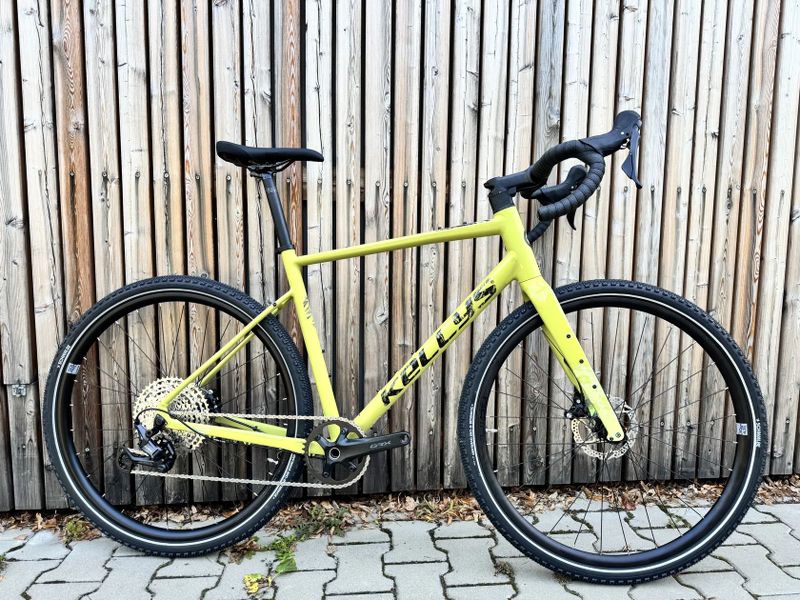KELLYS GROOT 90 ( velikost rámu M a L )