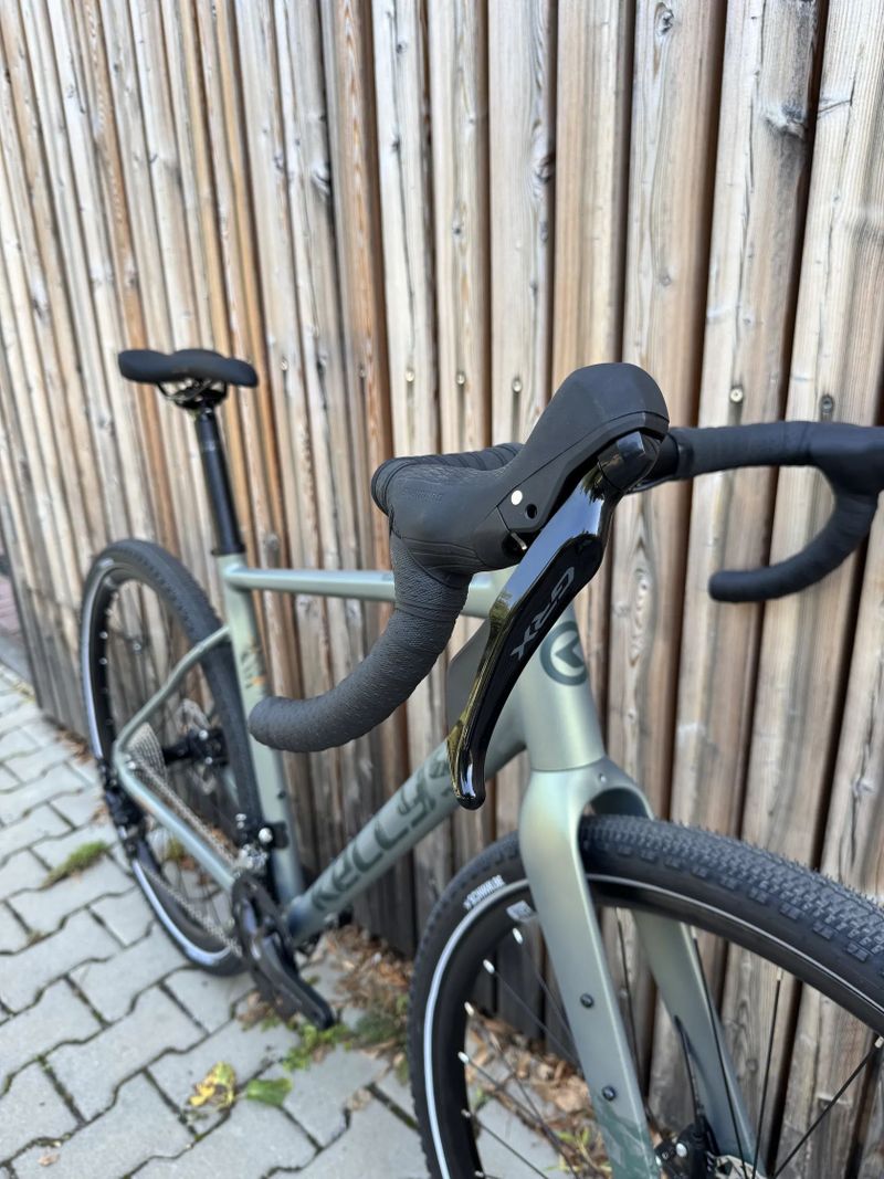 KELLYS GROOT 70 ( velikost rámu M a L )